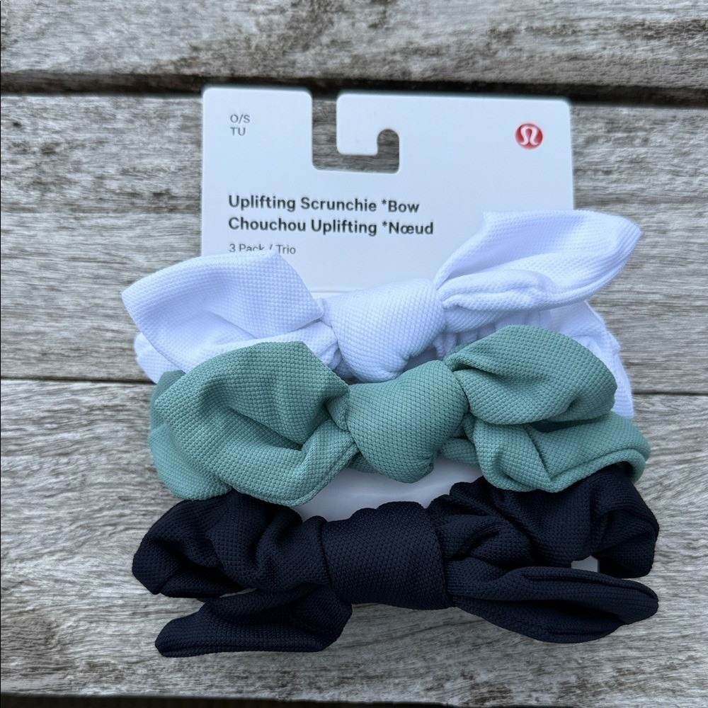 Lululemon Uplifting Bow Scrunchie‎ 3 Pack White • Rip Tide • True Navy NWT